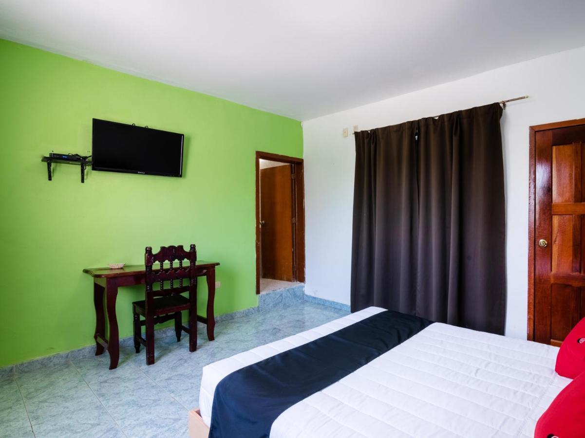 Capital O Hotel El Faisan Y El Venado Плая-дель-Кармен Экстерьер фото
